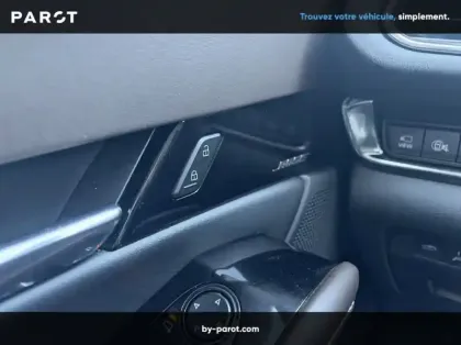 Photo 60 Mazda Cx-30 Nouveau 2.0L e-SKYACTIV X M Hybrid 186 ch 4x2 BVA6 Takumi