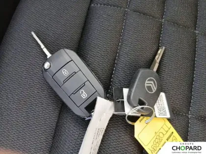 Photo 13 Citroën C3 Aircross  Hybride 145 ch Aut