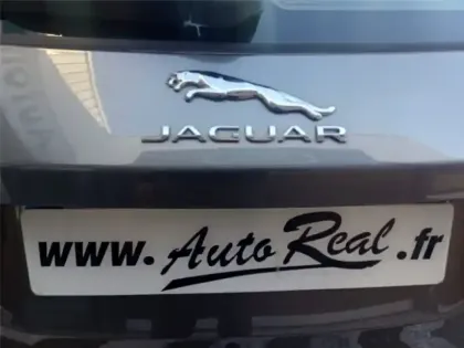 Photo 16 Jaguar F-Pace 2.0 D - 180 CH AWD BVA8