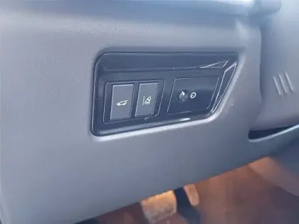 Photo 44 Jaguar F-Pace 2.0 D - 180 CH AWD BVA8