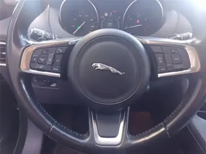 Photo 72 Jaguar F-Pace 2.0 D - 180 CH AWD BVA8