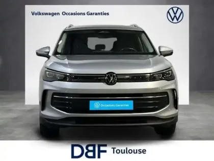 Photo 6 Volkswagen Tiguan 1.5 eTSI 130ch DSG7 VW Edition