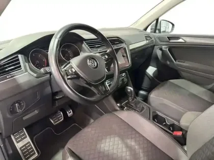 Photo 8 Volkswagen Tiguan 2.0 TDI 150 DSG7 Connect