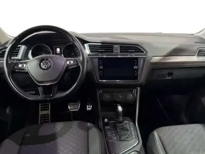 Photo 7 Volkswagen Tiguan 2.0 TDI 150 DSG7 Connect