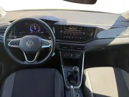 Photo 7 Volkswagen Polo 1.0 TSI 95 S&S BVM5 VW Edition