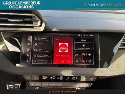 Photo 14 Audi A3  Berline 35 TFSI 150ch Mild Hybrid S line S tronic 7