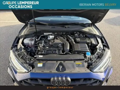 Photo 9 Audi A3  Berline 35 TFSI 150ch Mild Hybrid S line S tronic 7
