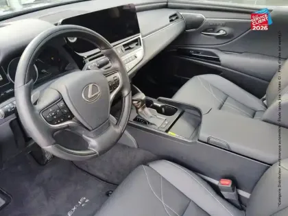Photo 14 Lexus Es  300h Executive MY25