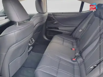 Photo 10 Lexus Es  300h Executive MY25