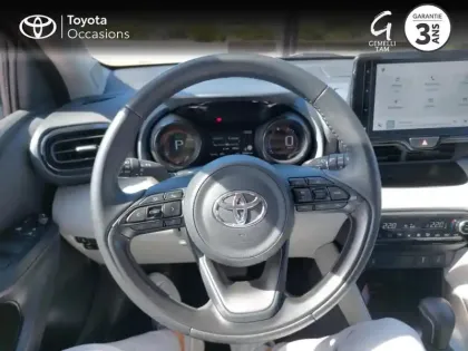 Photo 8 Toyota Yaris  116h Iconic 5p MY22