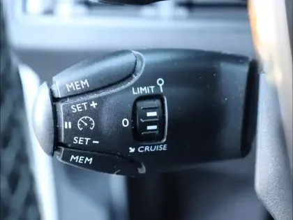 Photo 13 Peugeot 3008  1.2 PureTech 130ch E6.c Allure S&S EAT8