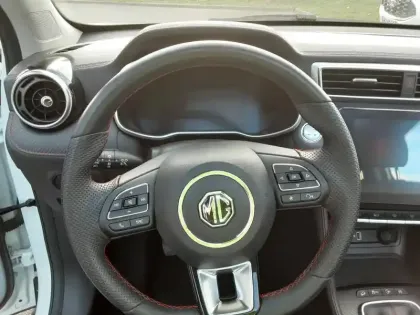 Photo 8 Mg ZS  1.0 T-GDi 111ch Luxury
