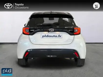 Photo 6 Toyota Yaris  130h Première 5p MC24