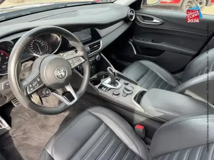 Photo 14 Alfa Romeo Giulia  2.2 JTD 190ch Ti AT8 MY22