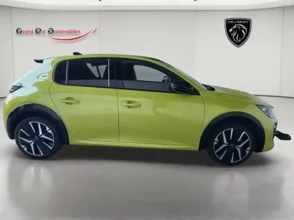Photo 7 Peugeot 208  1.2 Hybrid 136ch GT e-DCS6