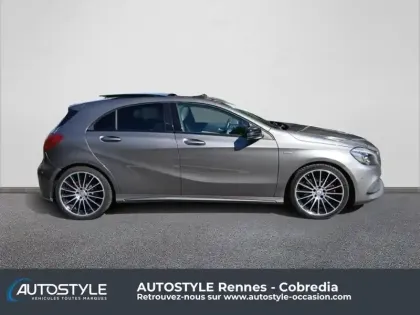 Photo 7 Mercedes Classe A  250 Version Sport 7G-DCT