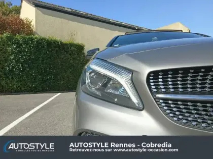 Photo 10 Mercedes Classe A  250 Version Sport 7G-DCT