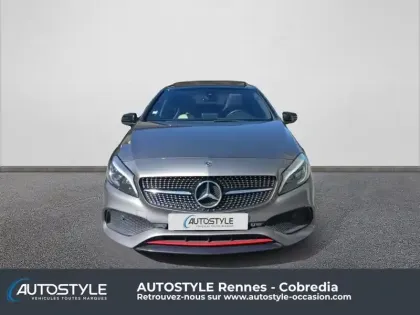 Photo 11 Mercedes Classe A  250 Version Sport 7G-DCT