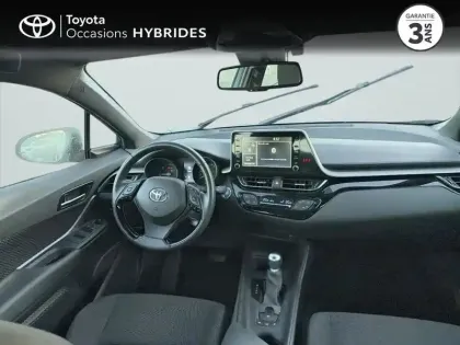 Photo 22 Toyota C-HR  1.8 Hybride 122ch Dynamic Ultimate E-CVT