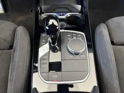 Photo 10 BMW Serie 1 Série 1 M135iA xDrive 306ch M Performance