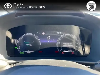 Photo 13 Toyota C-HR  1.8 Hybride 140ch Design MY25