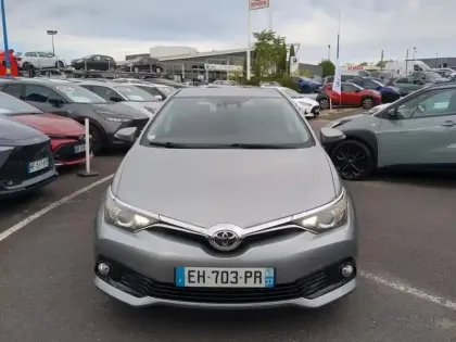 Photo 11 Toyota Auris  1.2T 116 Design