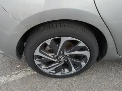 Photo 7 Toyota Auris  1.2T 116 Design