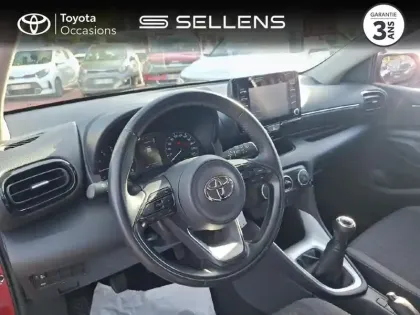 Photo 8 Toyota Yaris  70 VVT-i Dynamic 5p MY22