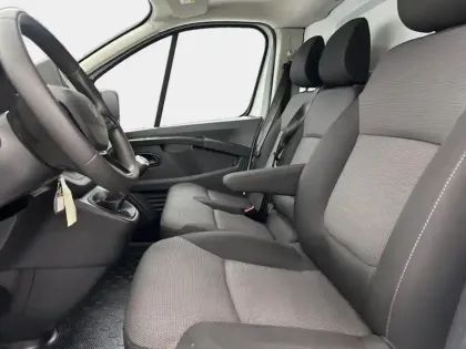 Photo 12 Renault Trafic  Fg L1H1 2T8 2.0 Blue dCi 130ch Advance -24