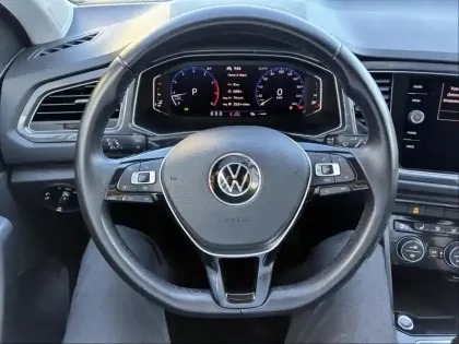 Photo 14 Volkswagen T-roc  1.5 TSI EVO 150ch Carat DSG7 S&S
