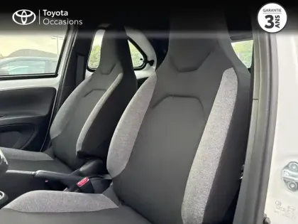Photo 5 Toyota Aygo X  1.0 VVT-i 72ch Dynamic MY24