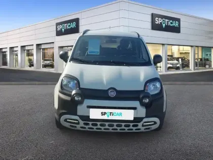 Photo 61 Fiat Panda  1.0 70ch BSG S&S City Cross