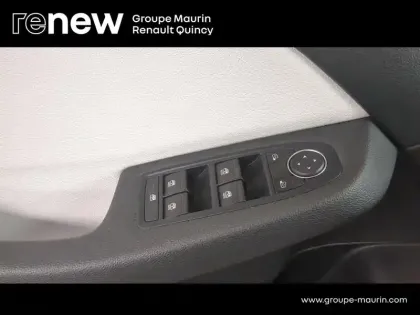 Photo 13 Renault Clio  1.6 E-Tech hybride 145ch Techno