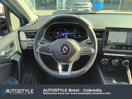 Photo 9 Renault Captur  1.6 E-Tech hybride rechargeable 160ch Intens -21
