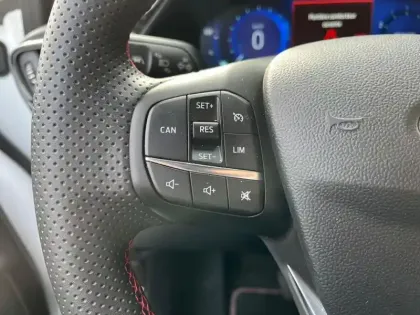 Photo 7 Ford Puma  1.0 EcoBoost Hybrid 125ch ST-Line S&S Powershift