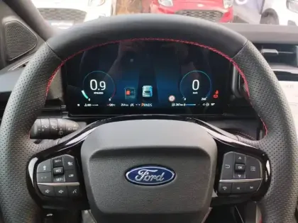 Photo 14 Ford Puma  1.0 EcoBoost Hybrid 125ch ST-Line S&S Powershift