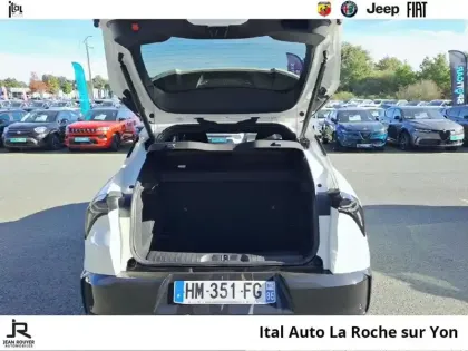 Photo 5 Alfa Romeo Junior  1.2 Ibrida 145ch Sport Speciale e-DCT6 Q4