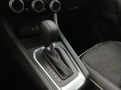 Photo 74 Renault Captur  1.6 E-Tech full hybrid 145ch Techno