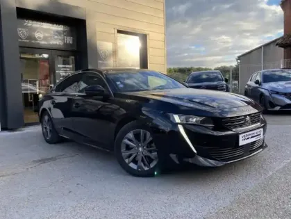 Photo 19 Peugeot 508 II HYBRID 225 E-EAT8 ALLURE BUSINESS