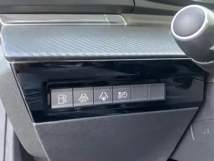 Photo 14 Peugeot 508 II HYBRID 225 E-EAT8 ALLURE BUSINESS