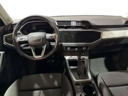 Photo 7 Audi Q3 35 TFSI 150 ch S tronic 7