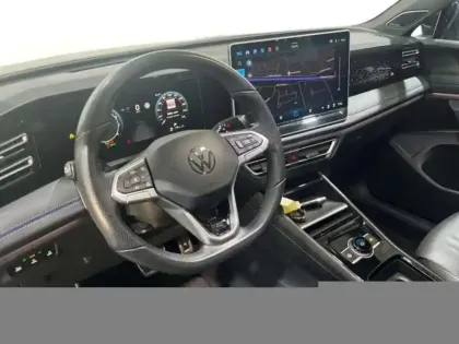 Photo 14 Volkswagen Tiguan 1.5 eTSI 150ch DSG7 R-Line Exclusive