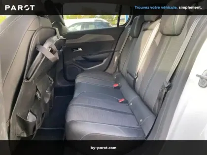 Photo 8 Peugeot 308 BlueHDi 130ch S&S BVM6 Allure Pack
