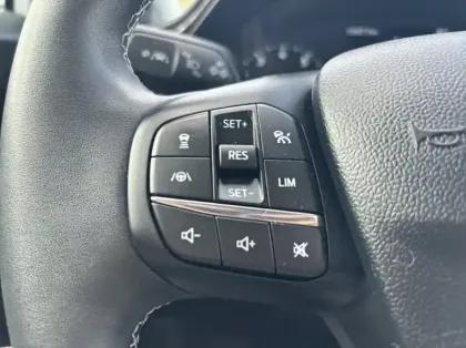 Photo 16 Ford Puma 1.0 EcoBoost 125 ch mHEV S&S Powershift Titanium