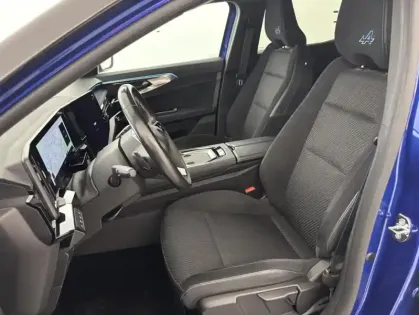Photo 8 Renault Austral E-Tech hybrid 200 Techno esprit Alpine 5p