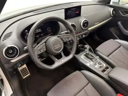Photo 8 Audi A3 35 TFSI CoD 150 S tronic 7 S line