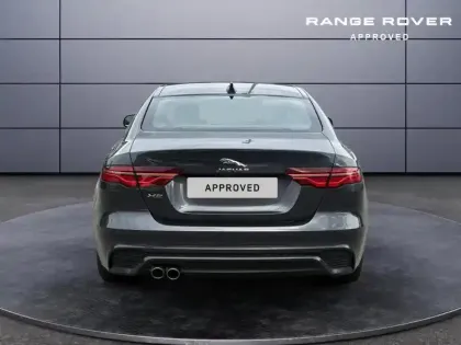 Photo 18 Jaguar Xe  D180 R-Dynamic SE AWD BVA8
