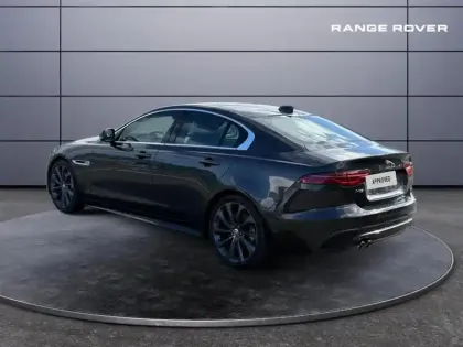 Photo 17 Jaguar Xe  D180 R-Dynamic SE AWD BVA8