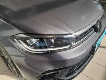 Photo 8 Volkswagen Polo  1.0 TSI 95ch R-Line Edition