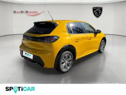 Photo 5 Peugeot 208  e- 136ch Style